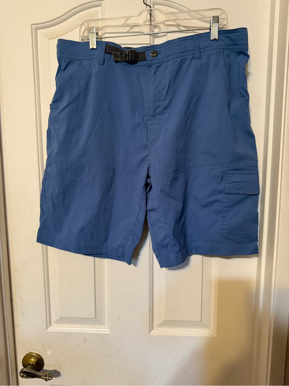Gerry Weber Men's Sky Blue Cargo Shorts with Integrated Belt